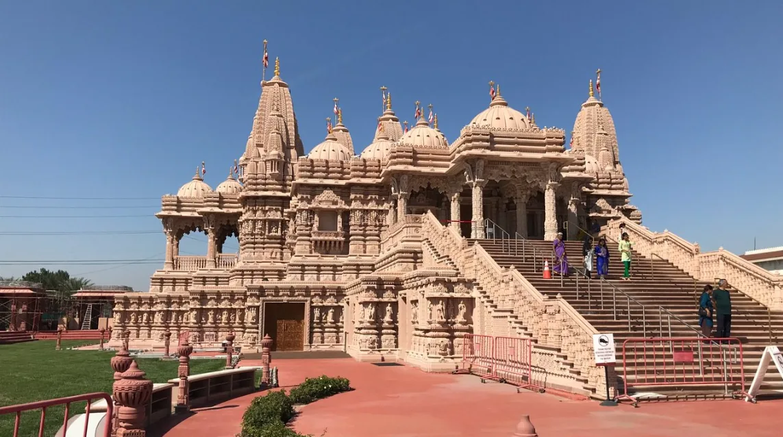 BAPS Shri Swaminarayan Mandir temple in Chino Hills, CA under a clear blue sky